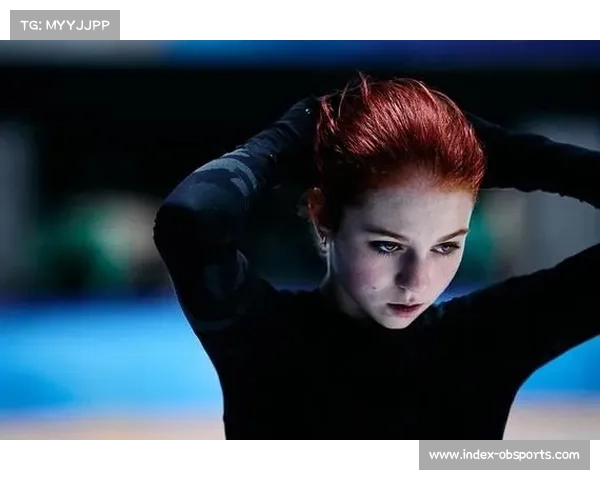 花滑选手摆弄火箭玩偶被指政治宣传，海外网友要求禁赛